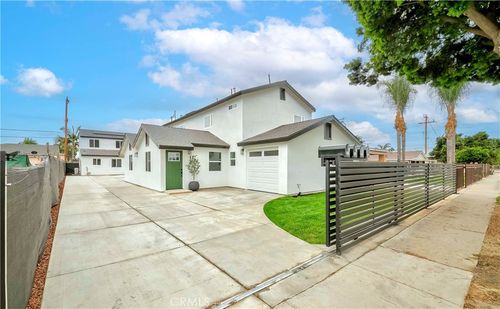 6818 Florence Pl, Bell Gardens, CA, 90201-3240 | Card Image