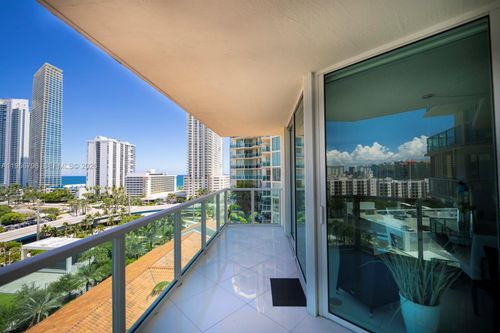 21101-200 Sunny Isles Blvd, Sunny Isles Beach, FL, 33160-4398 | Card Image