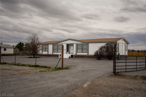 3701 W Windsong Ln, Pahrump, NV, 89048-4420 | Card Image