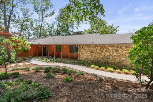 13 Kent Pl, Asheville, NC, 28804-1817 | Card Image