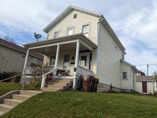 614 W Elk St, House other with 3 bedrooms, 2 bathrooms and 2 parking in FREEPORT IL | Image 15