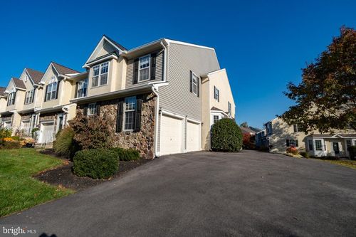 3905 Tall Oaks Ln, NEWTOWN SQUARE, PA, 19073-2771 | Card Image