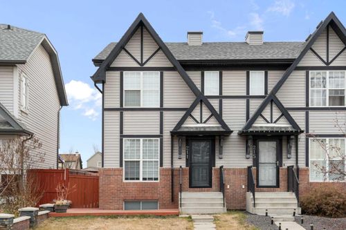 211 Elgin Meadows Gdns Se, Calgary, AB, T2Z0M3 | Card Image