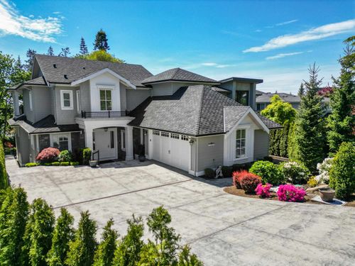 13416 Marine Dr, Surrey, BC, V4A1G2 | Card Image