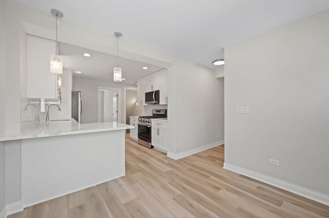 7810 N Neva Ave, House other with 4 bedrooms, 3 bathrooms and 1 parking in Niles IL | Image 6