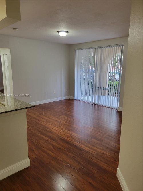 apt-102-2564 Centergate Dr, Miramar, FL, 33025-7255 | Card Image
