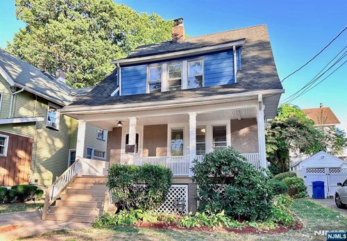 33 Hasbrouck Pl, Rutherford, NJ, 07070-1103 | Card Image