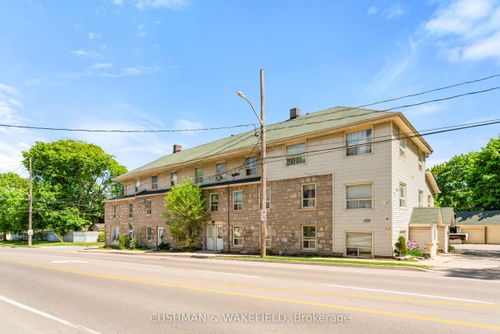 220 Gordon St, Guelph, ON, N1G1X3 | Card Image