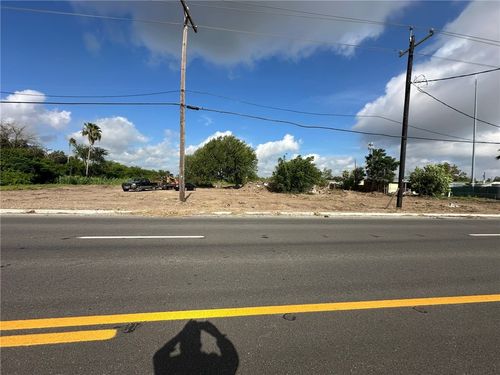 100 S Fm 1015, Weslaco, TX, 78596-0107 | Card Image