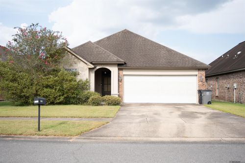 9081 Eastlake Ave, Baton Rouge, LA, 70810-0404 | Card Image