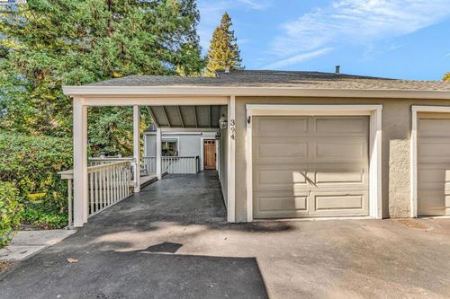 394 Camelback Rd, Pleasant Hill, CA, 94523-1357 | Card Image