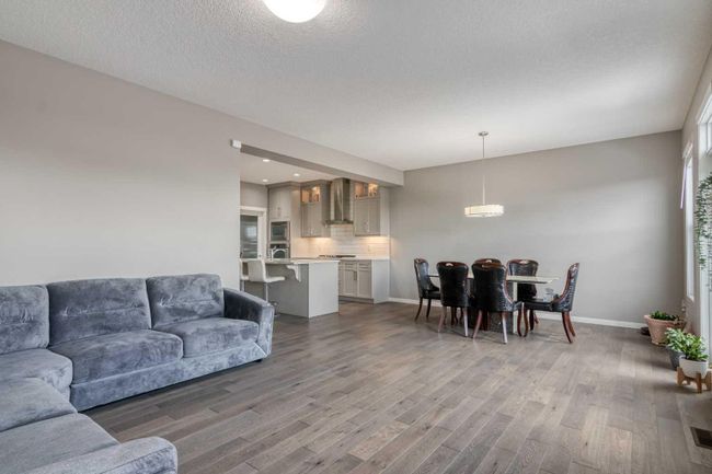 120 Nolancrest Circle Nw, Home with 4 bedrooms, 3 bathrooms and 2 parking in Calgary AB | Image 9