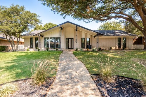 4137 Candlenut Ln, Dallas, TX, 75244-6611 | Card Image