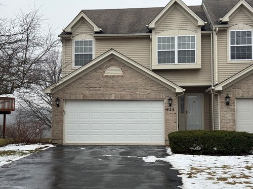 924-924 Windstone Ct, Lake In The Hills, IL, 60156-4907 | Card Image