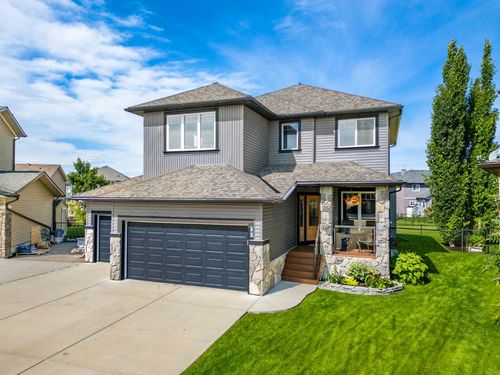 11 Boulder Creek Terrace Se, Langdon, AB, T0J1X3 | Card Image