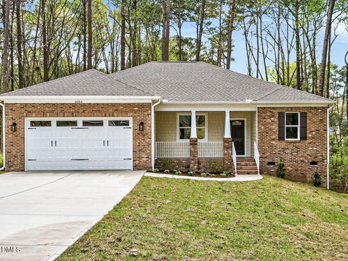 1083 Woodridge Trl, Sanford, NC, 27332-8035 | Card Image