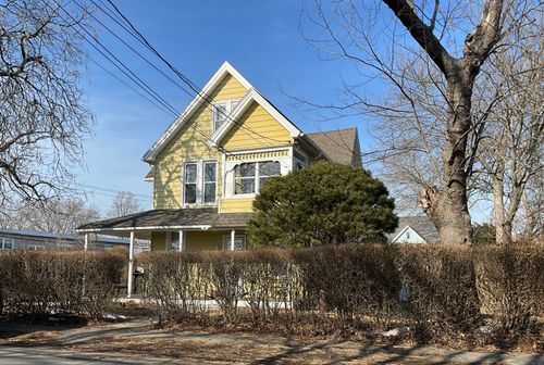 2-32 Chapel St, Milford, CT, 06460-8028 | Card Image