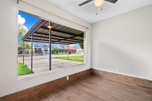 7511 Magnolia Street, Houston, TX, 77023 | Card Image