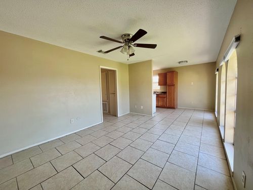 apt-10-3021 Sycamore Ave, Bay City, TX, 77414-6863 | Card Image