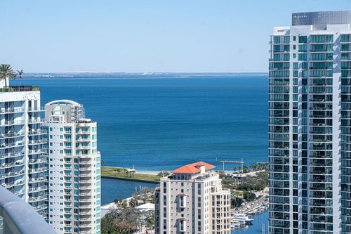 3606-400 Central Ave, ST PETERSBURG, FL, 33701 | Card Image