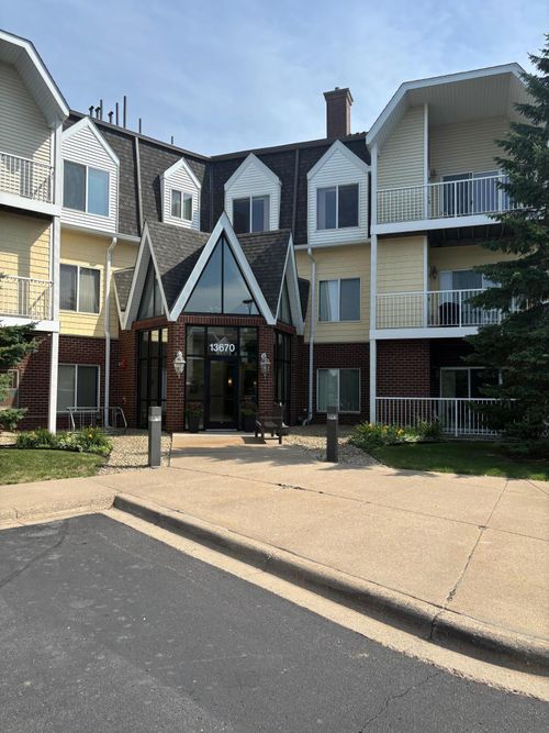 unit-214-13670 Carrach Ave, Rosemount, MN, 55068-4752 | Card Image