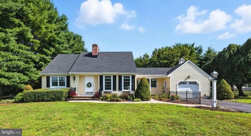 130 Salina Rd, Sewell, NJ, 08080-1600 | Card Image