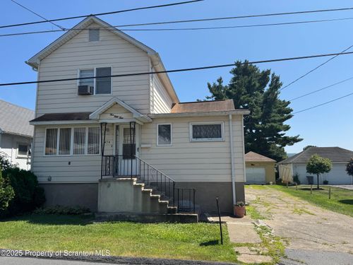 454 Bodnick St, Peckville, PA, 18452-1802 | Card Image