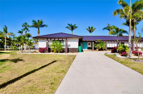 148 Peckham St Se, PORT CHARLOTTE, FL, 33952-9135 | Card Image