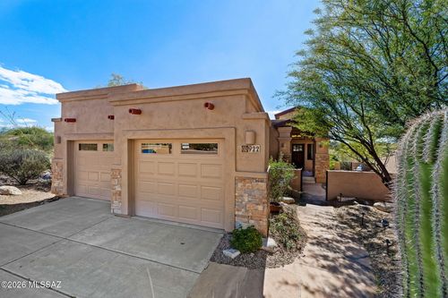 922 E Vault Mine Court, Green Valley, AZ, 85614 | Card Image
