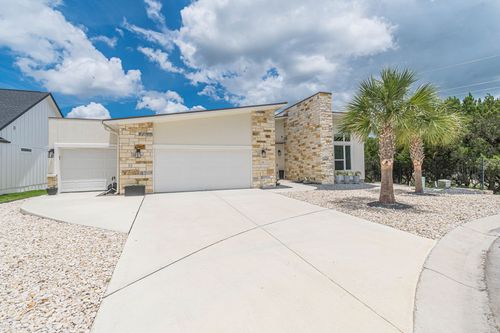 228 Cruising Oak Street, San Marcos, TX, 78666 | Card Image