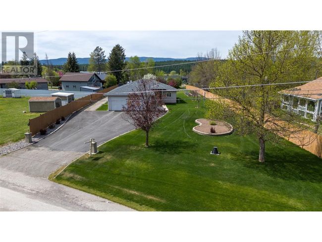 7333 George Rd, House other with 3 bedrooms, 3 bathrooms and 2 parking in Jaffray BC | Image 31