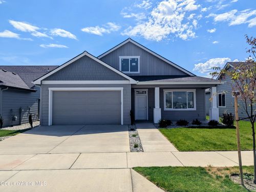 7718 N Girard Cir, Coeur D Alene, ID, 83815-2607 | Card Image