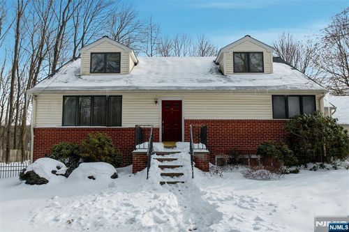 46 W Hanover Ave, Randolph, NJ, 07869-4235 | Card Image
