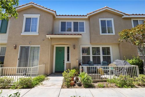 5304-18038 Flynn Dr, Canyon Country, CA, 91387 | Card Image