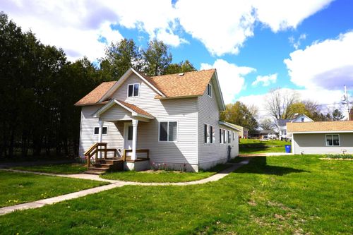 1706 E 7th St, Merrill, WI, 54452-1647 | Card Image