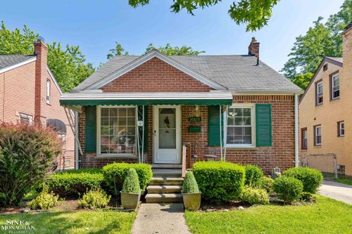 20879 Hunt Club Dr, Harper Woods, MI, 48225-1714 | Card Image