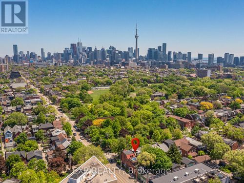 260 Shaw St, Toronto, ON, M6J2W9 | Card Image