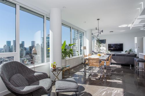 2004-885 Cambie St, Vancouver, BC, V6B0R6 | Card Image