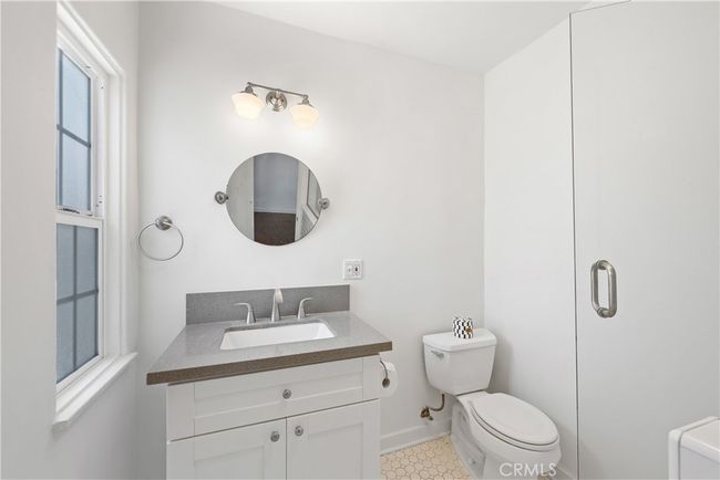 1944 Chariton St, House other with 3 bedrooms, 2 bathrooms and 2 parking in Los Angeles CA | Image 20