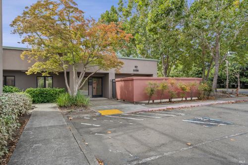 b-680 E Cotati Ave, Cotati, CA, 94931-4092 | Card Image