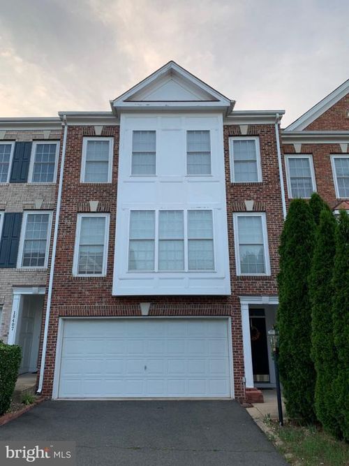18405 Sierra Square, LEESBURG, VA, 20176 | Card Image