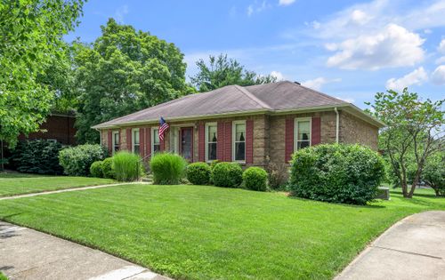 4313 Gum Tree Ln, Lexington, KY, 40513-1357 | Card Image