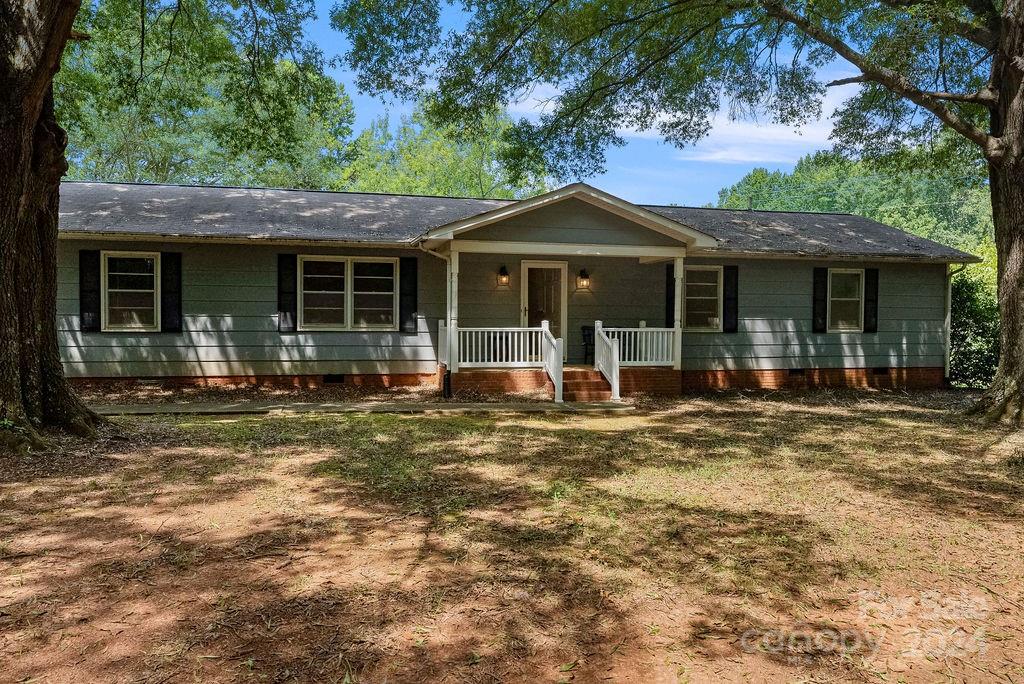 Thompson Rd, Mint Hill, NC 28227