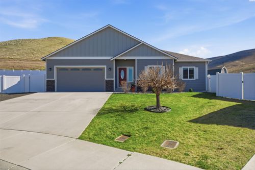 22 Molly Rose Ct, Prosser, WA, 99350-6742 | Card Image