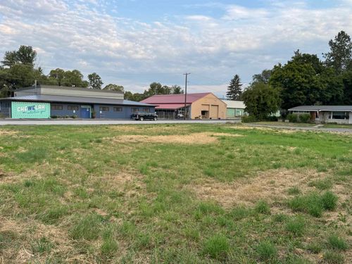 40X N 3rd St, Chewelah, WA, 99109 | Card Image