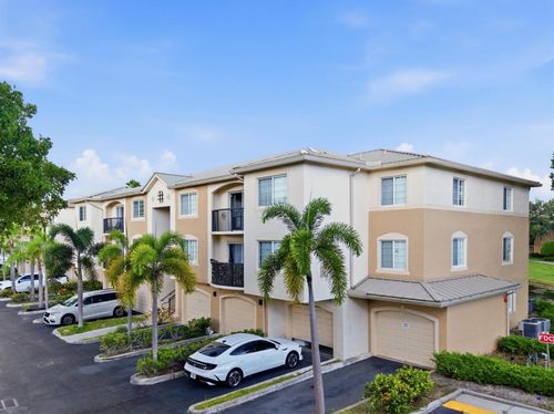 920-900 Crestwood Court S, Royal Palm Beach, FL, 33411 | Card Image