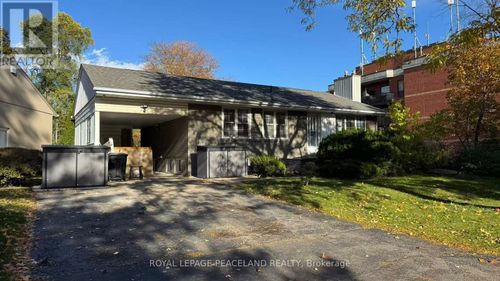 lower-66 Paperbirch Dr, North York, ON, M3C2E7 | Card Image