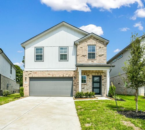 8642 Blueberry Ash St, Magnolia, TX, 77354-7350 | Card Image