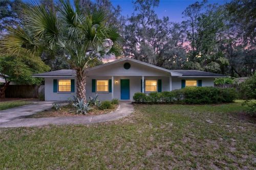 4820 Ne 4th Place, Gainesville, FL, 32641 | Card Image