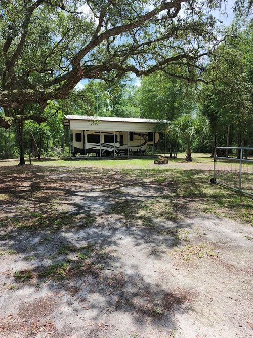 20 Se 306th Ave, Old Town, FL, 32680 | Card Image